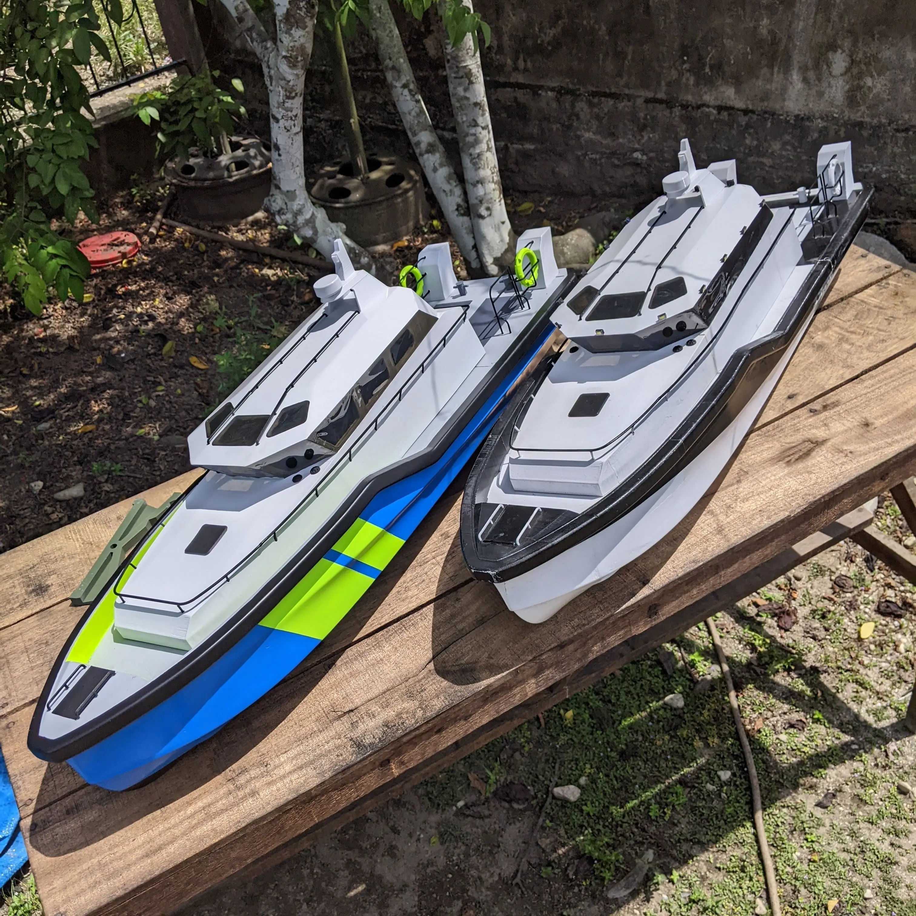 RC Coastal Patrol Boat Jet Spe - Model Kit Yacht reseña y precio