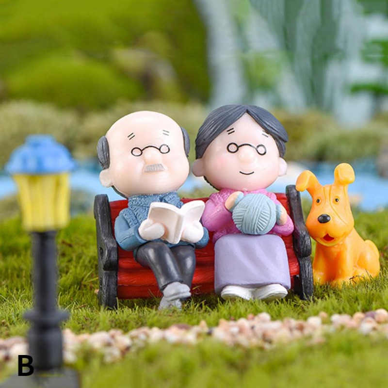Mini Couple Figures Grandma Gr - Model Kit In Era reseña y precio