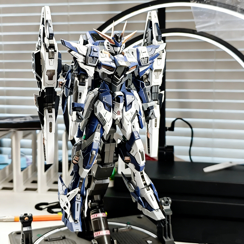 1/100 TC-02 Star Eternal Emera - Model Kit Zza reseña y precio