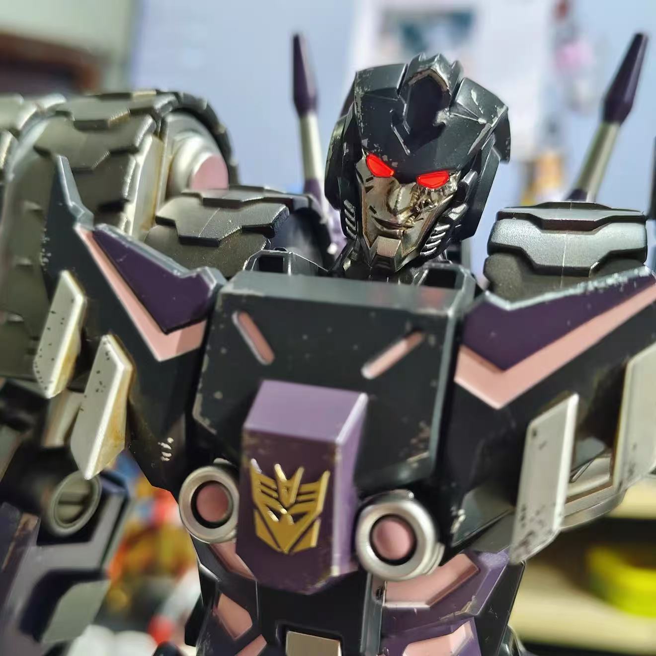 YOLOPARK Transformers Deceptic - Model Kit Yolopark reseña y precio