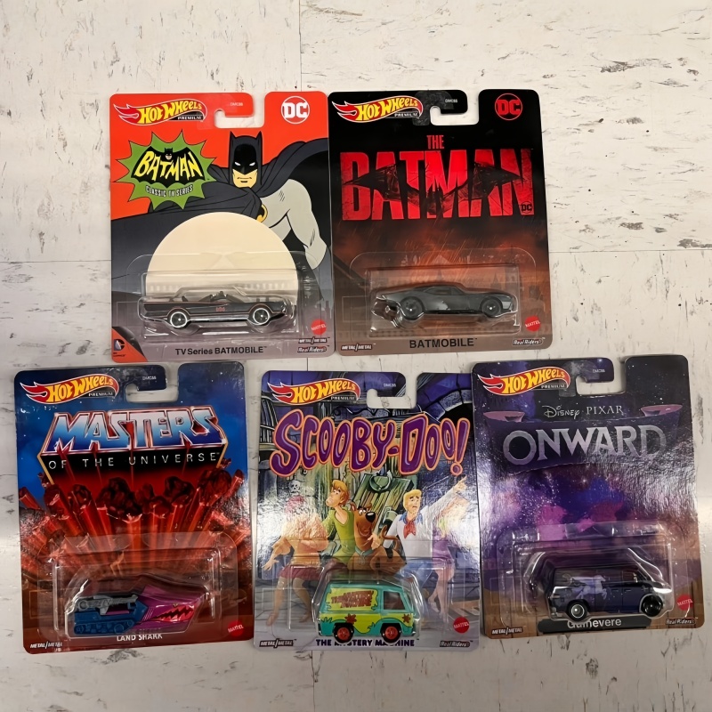 In Stock Hot Wheels Car Cultur - Model Kit Batman reseña y precio