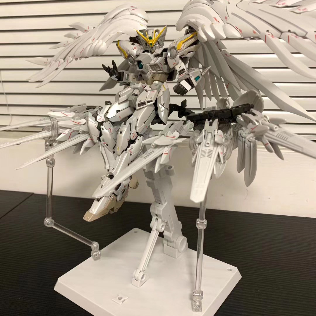 In Stock Daban 8827 Wing Zero  - Model Kit Daban reseña y precio