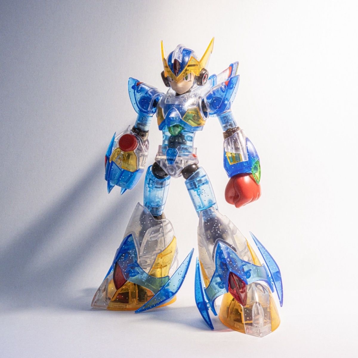 SS Model Clear Color KP701 Roc - Model Kit Zero Megaman reseña y precio