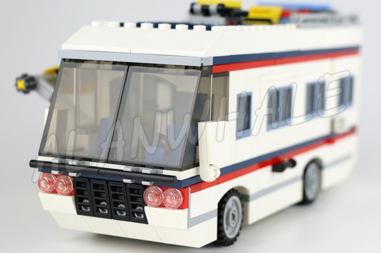 792pcs 3in1 Creative Vacation  - Model Kit Yacht reseña y precio