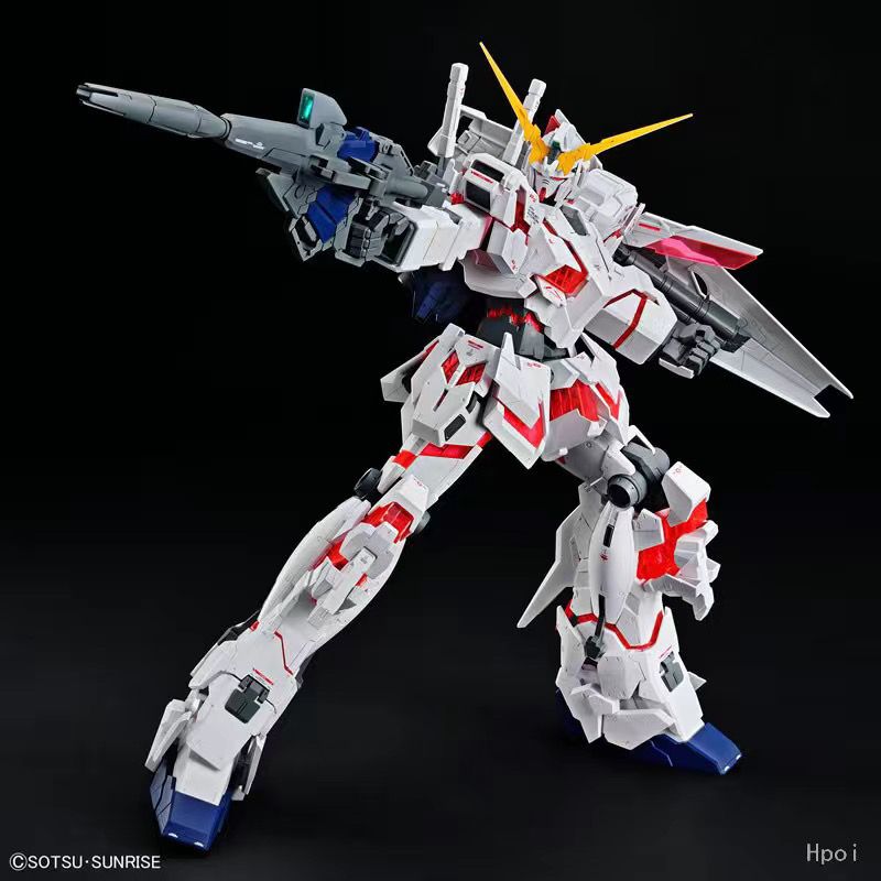 Daban Mega Size 1/48 Unicorn F - Model Kit Daban reseña y precio