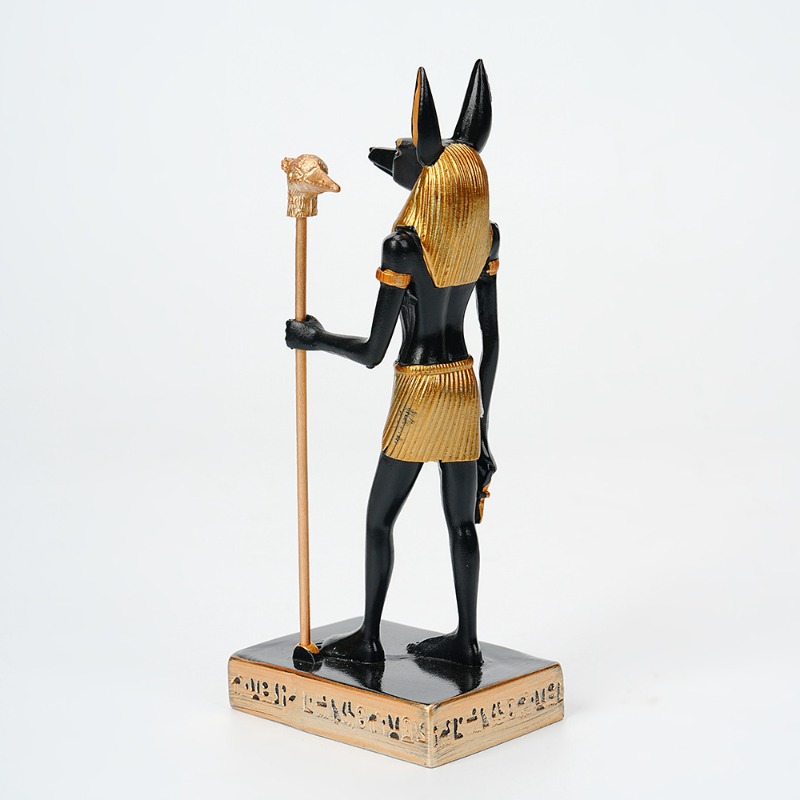 Creative Egyptian Mythology: A - Model Kit Anubis reseña y precio