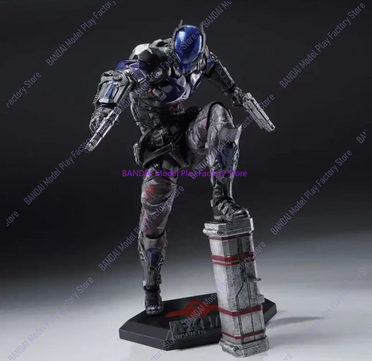 In stock soon LPZZ 1/12 Male S - Model Kit Batman reseña y precio