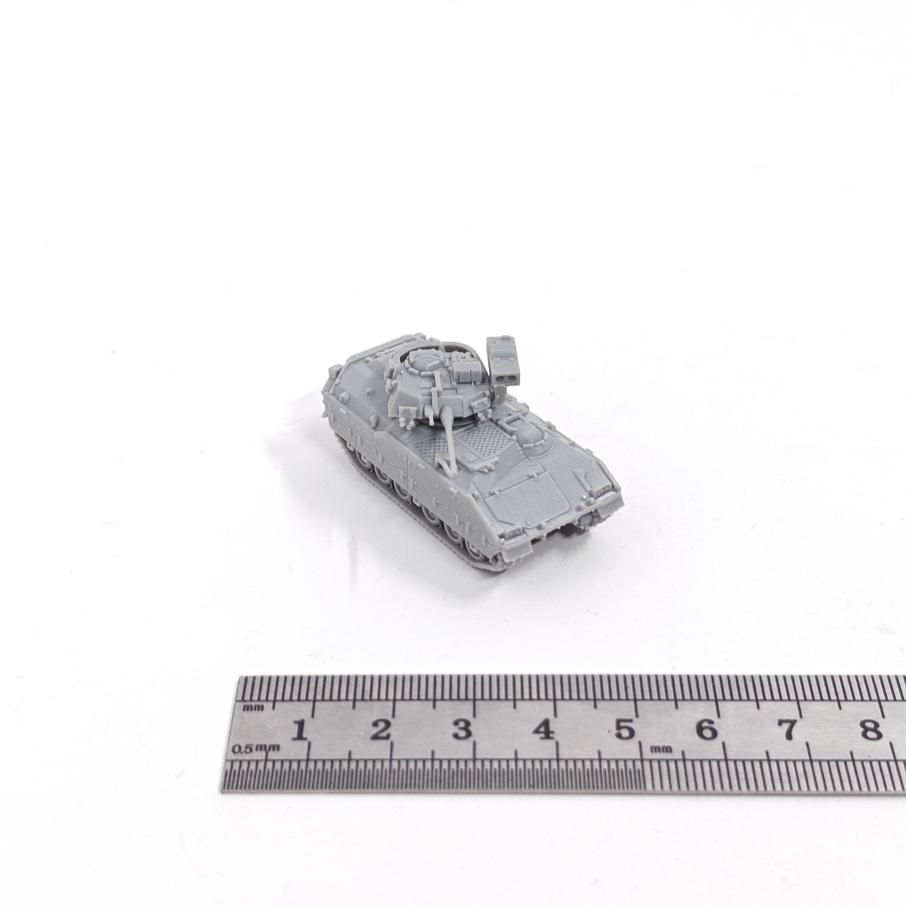 1/144 Scale M3A1 Bradley Caval - Model Kit Lancelot reseña y precio