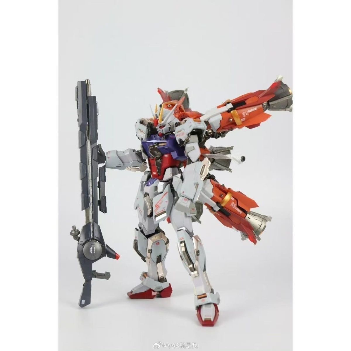 DABAN 8829M Strike Action Figu - Model Kit Daban reseña y precio