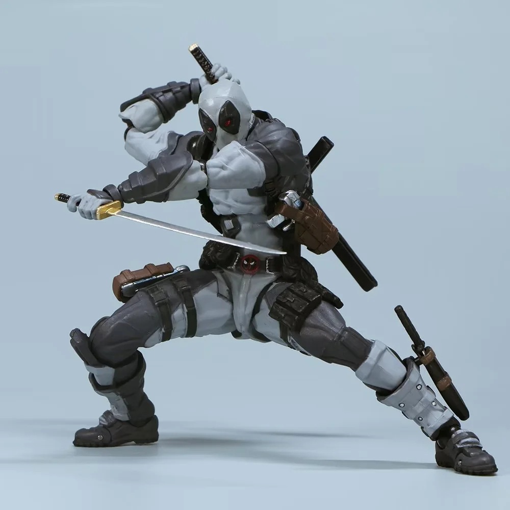 AMAZING YAMAGUCHI Deadpool 2.0 - Model Kit Batman reseña y precio